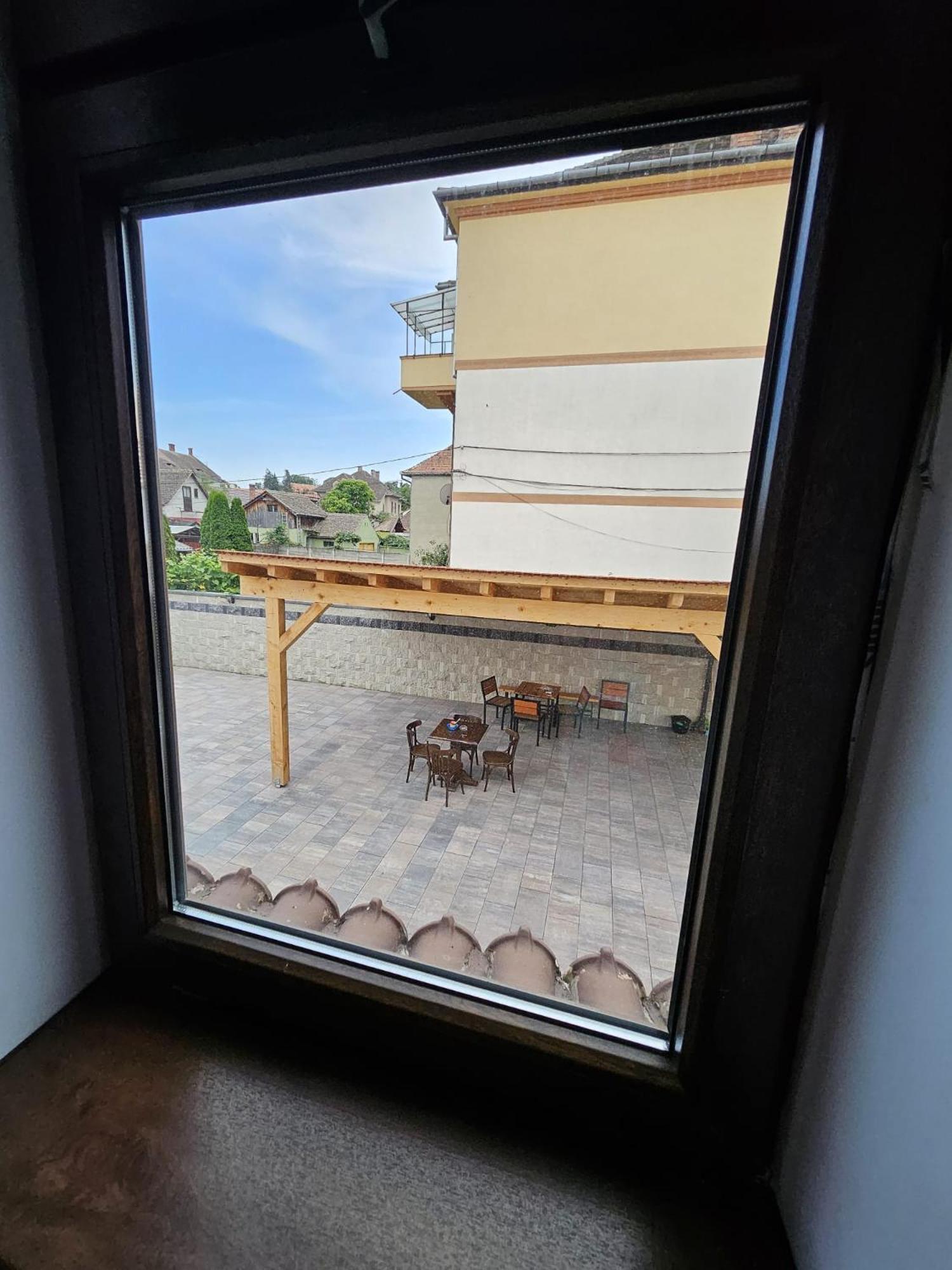 Casa Raduly - Apartament Demisol Sibiu Bagian luar foto