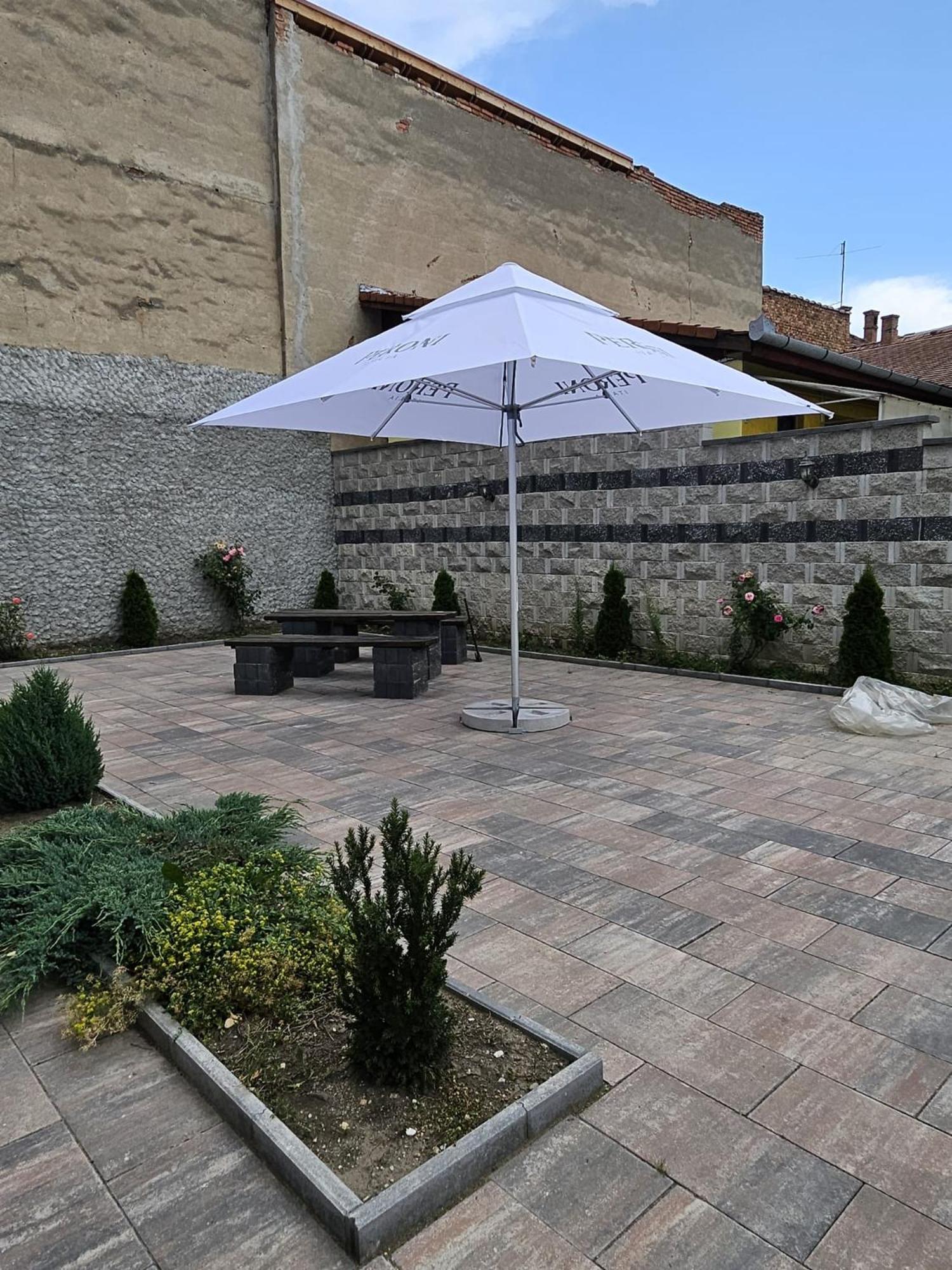 Casa Raduly - Apartament Demisol Sibiu Bagian luar foto
